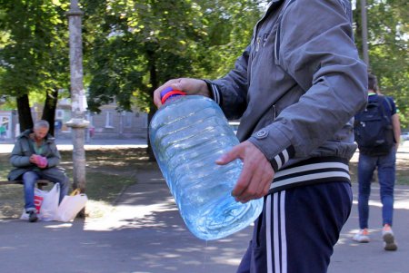 Ремонтные работы на центральных водоводах Одессы подходят к концу (фоторепортаж)