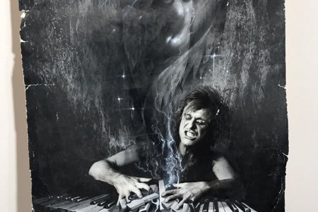 Odessa JazzFest: в Летнем театре открылась выставка, посвященная Юрию Кузнецову