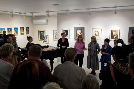 Odessa JazzFest: в Летнем театре открылась выставка, посвященная Юрию Кузнецову