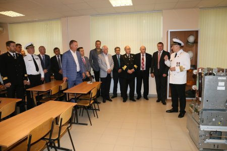 Первокурсники одесской мореходки приняли присягу (фото)