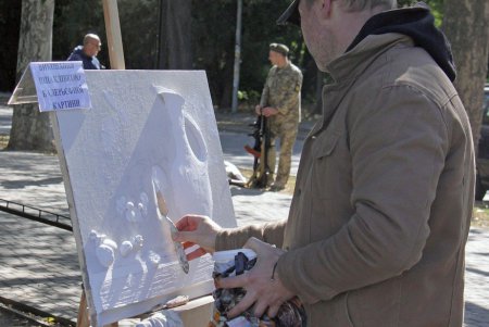 «Город профессий»: маленьких одесситов устроили на работу (фоторепортаж)
