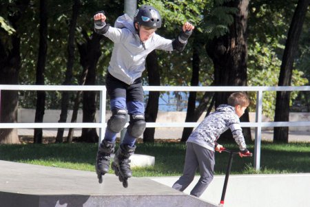 Осень пришла в Одессу: прогулка по парку Шевченко (фоторепортаж)