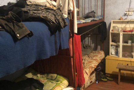 Супруги в Одесской области держали в рабстве почти 100 человек: им грозит до 15 лет тюрьмы (фото)