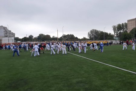 В Одесской гимназии №6 торжественно открыли новый спортивный комплекс (фото)