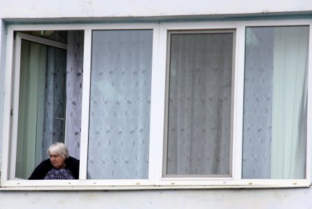Современный стадион появился на территории Одесской гимназии №6 (фоторепортаж)