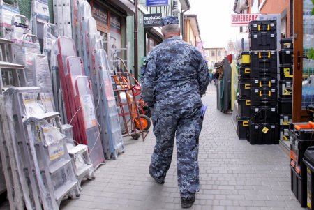 Колоритное место: на Староконном рынке можно найти все что угодно (фоторепортаж)