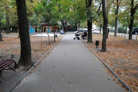 Сквер «Луч» на пересечении Академика Королева и Левитана благоустроят (фото)