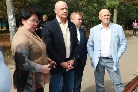 Сквер «Луч» на пересечении Академика Королева и Левитана благоустроят (фото)