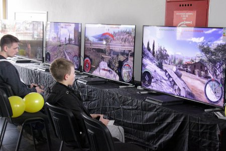 На Морвокзале стартовал турнир World of Tanks 2019 (фоторепортаж)