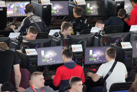 На Морвокзале стартовал турнир World of Tanks 2019 (фоторепортаж)