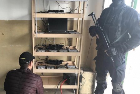 Правоохранители раскрыли сервис по рассылке спама и анонимных сообщений, база которого находилась в шести регионах (фото) 