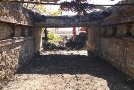 Разрушенный мост в Болградском районе начали восстанавливать (фото)