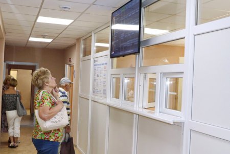 В медучреждениях города установили информационные видеопанели (фото)