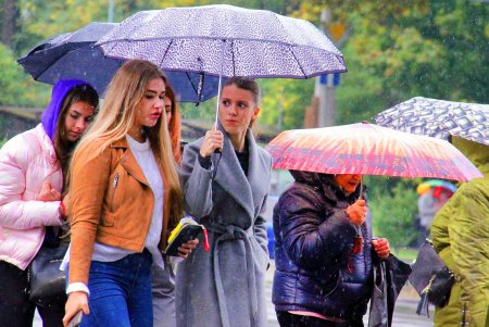 Осень в городе: 25 кадров дождливой Одессы (фоторепортаж)