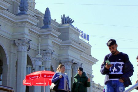 Привокзальная площадь: сухопутные ворота города (фоторепортаж) 