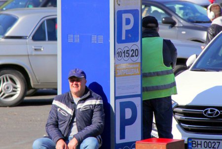 Привокзальная площадь: сухопутные ворота города (фоторепортаж) 