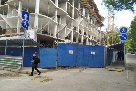 В октябре зафиксировано 76 нарушений одесских Правил благоустройства (фото)
