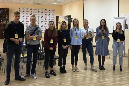 Местную молодежь обучают азам финансовой грамотности (фото)