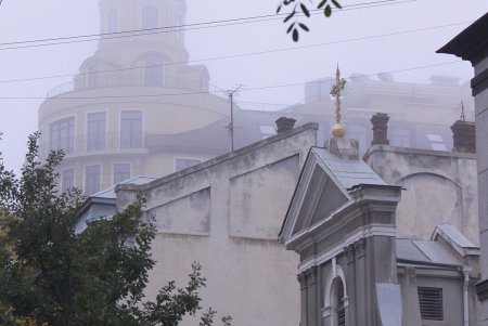 Призрачная красота: туман окутал Одессу (фоторепортаж)