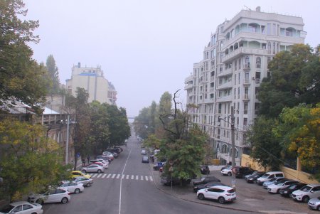 Призрачная красота: туман окутал Одессу (фоторепортаж)