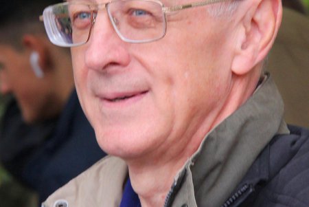 «Одесса без полиэтилена» и «Посади дерево»: сразу две экологические акции стартовали в один день (фоторепортаж)