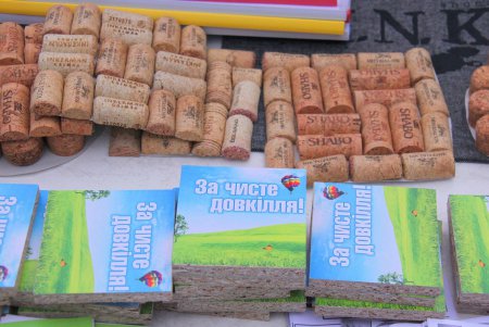 «Одесса без полиэтилена» и «Посади дерево»: сразу две экологические акции стартовали в один день (фоторепортаж)