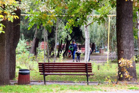Любуемся осенью: прогулка по территории санатория им. Горького (фоторепортаж)