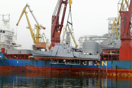 В Одесском порту пришвартовались доставленные из США военные катера (фото, видео)