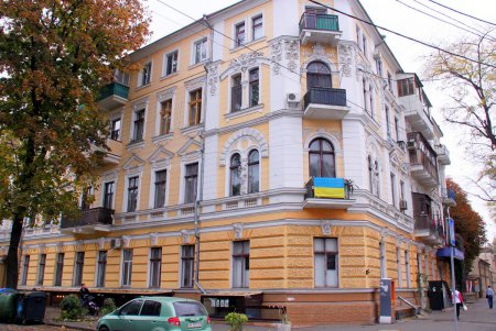 Осень в Лермонтовском переулке (фоторепортаж)