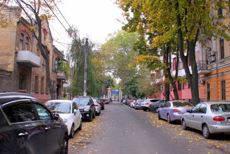 Осень в Лермонтовском переулке (фоторепортаж)