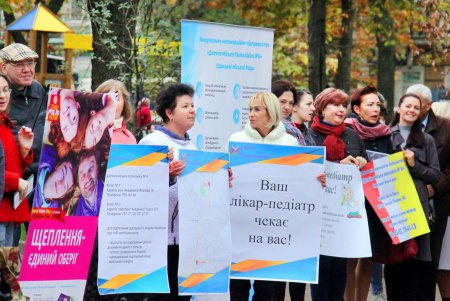 Флешмоб медработников «Защити себя от гриппа» (фоторепортаж)