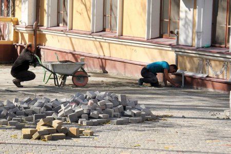 Новый этап реконструкции старейшей одесской больницы (фоторепортаж)