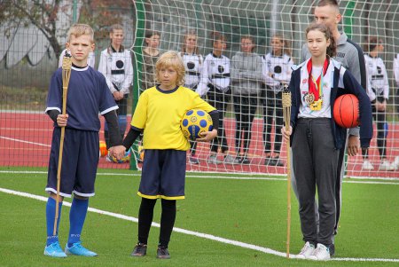 Для школьников Малиновского района открыли многофункциональный стадион (фоторепортаж)