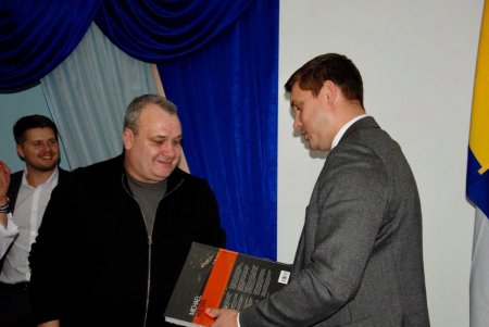 Известный одесский скульптор выиграл конкурс проектов памятника Небесной сотне (фото)