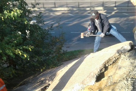 Мост возле автовокзала стал удобнее и безопаснее (фото)