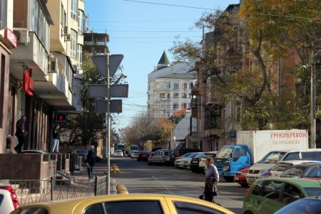 Прогулка по Французскому бульвару (фоторепортаж)
