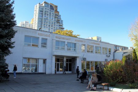 Прогулка по Французскому бульвару (фоторепортаж)