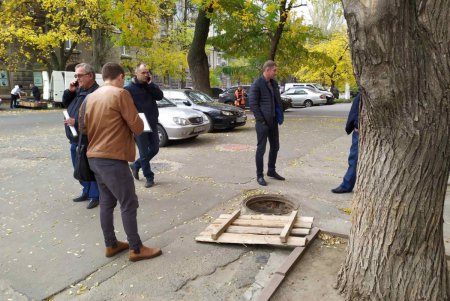 Инспекторы выявили более 230 нарушений правил благоустройства (фото)
