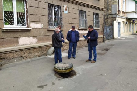 Инспекторы выявили более 230 нарушений правил благоустройства (фото)