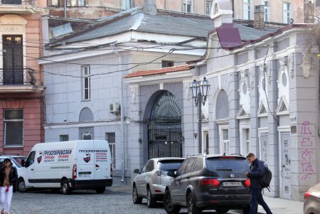 Как завершается капитальный ремонт в Воронцовском переулке (фоторепортаж)