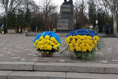 День Достоинства и Свободы торжественно отметили в Одессе (фото)