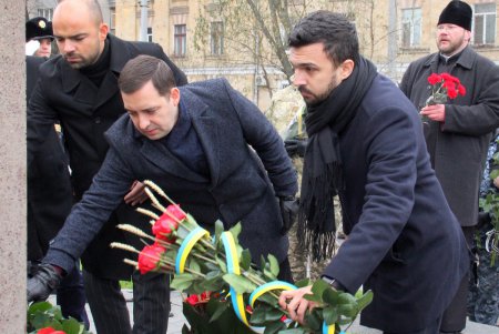 Одесситы почтили память жертв Голодоморов (фоторепортаж)