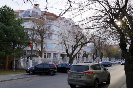 Прогулка по улице Посмитного (фоторепортаж)