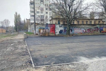 На Пишоновской ликвидировали аварию теплосетей и восстановили дорожное покрытие (фото)