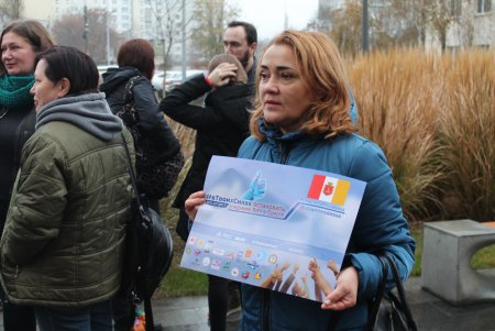 «В твоих силах остановить эпидемию ВИЧ в Одессе»: горожане сдали бесплатный тест и поучаствовали во флешмобе (фото, видео)
