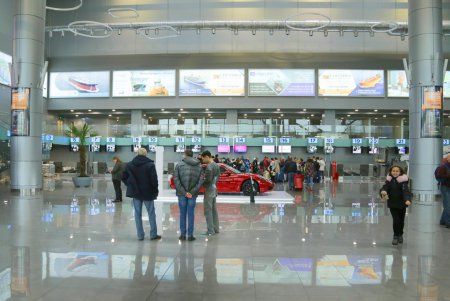 Новый терминал аэропорта Одессы обслуживает вылет международных рейсов (фоторепортаж)