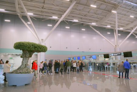 Новый терминал аэропорта Одессы обслуживает вылет международных рейсов (фоторепортаж)