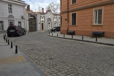 Капремонт Воронцовского переулка завершен: движение авто возобновлено (фото)