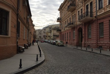 Капремонт Воронцовского переулка завершен: движение авто возобновлено (фото)