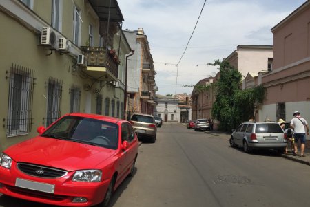 Капремонт Воронцовского переулка завершен: движение авто возобновлено (фото)